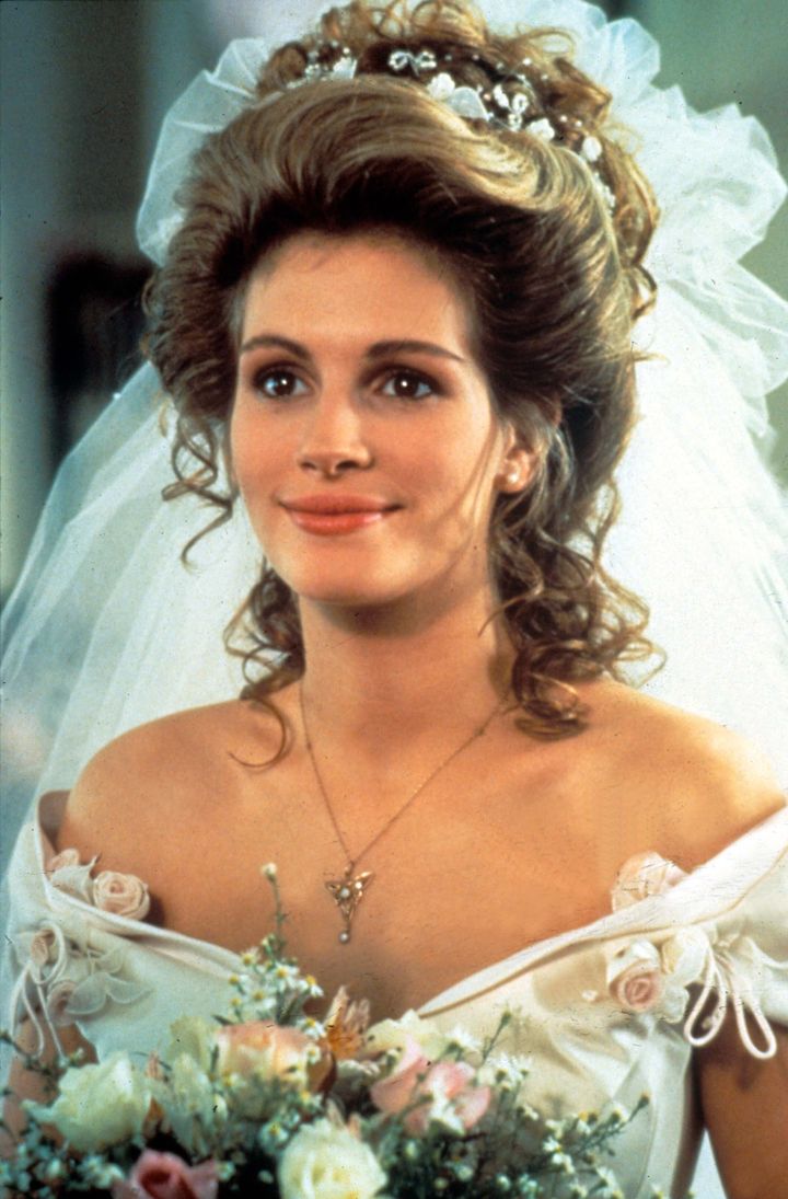 A relatively unknown Julia Roberts played Shelby, her biggest role to date at that point. She would film Pretty Woman the following year, the movie that made her a global star.