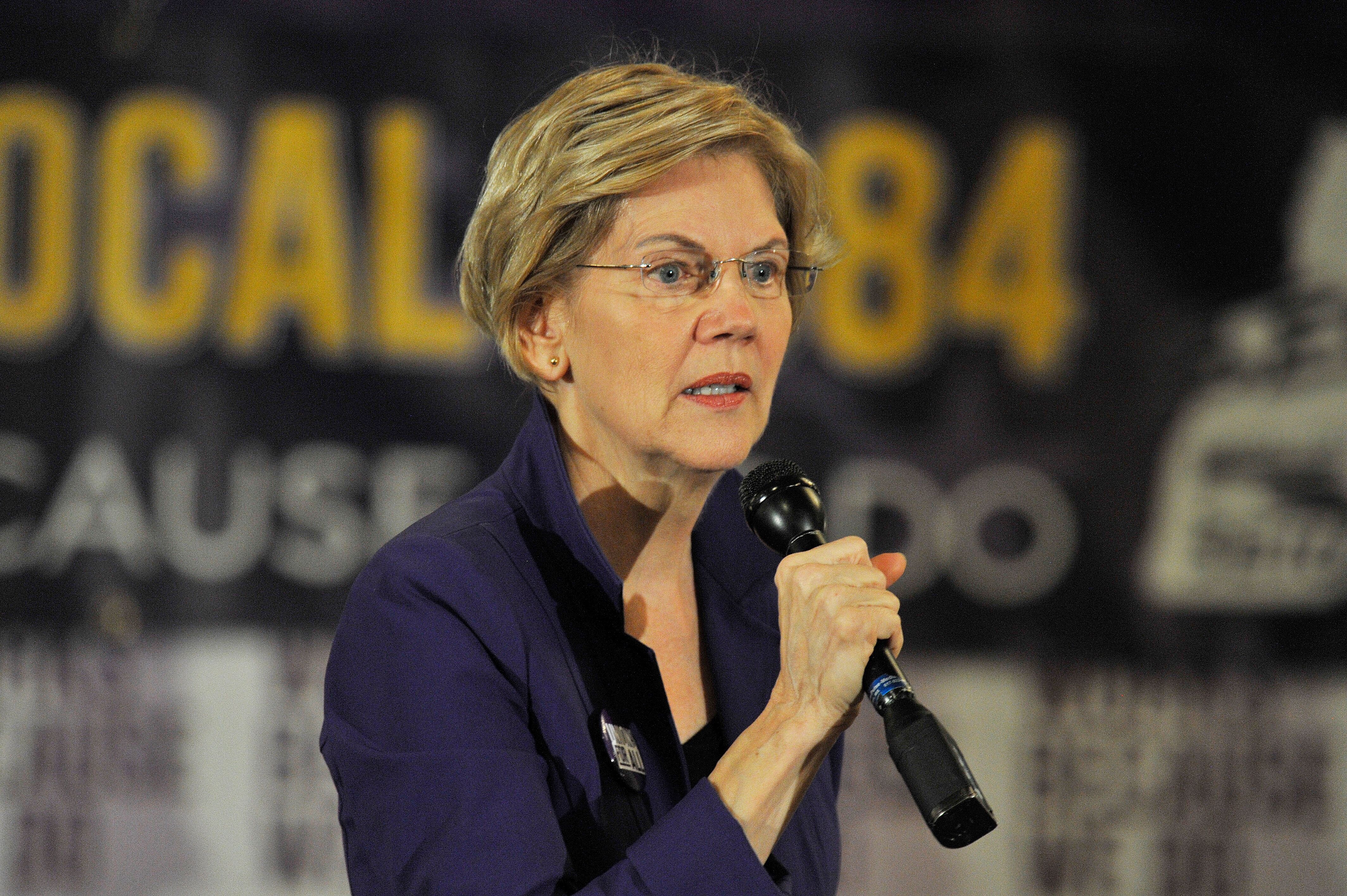 Elizabeth Warren Pledges To Pass â€˜Medicare For Allâ€™ Within Three Years Of Taking Office