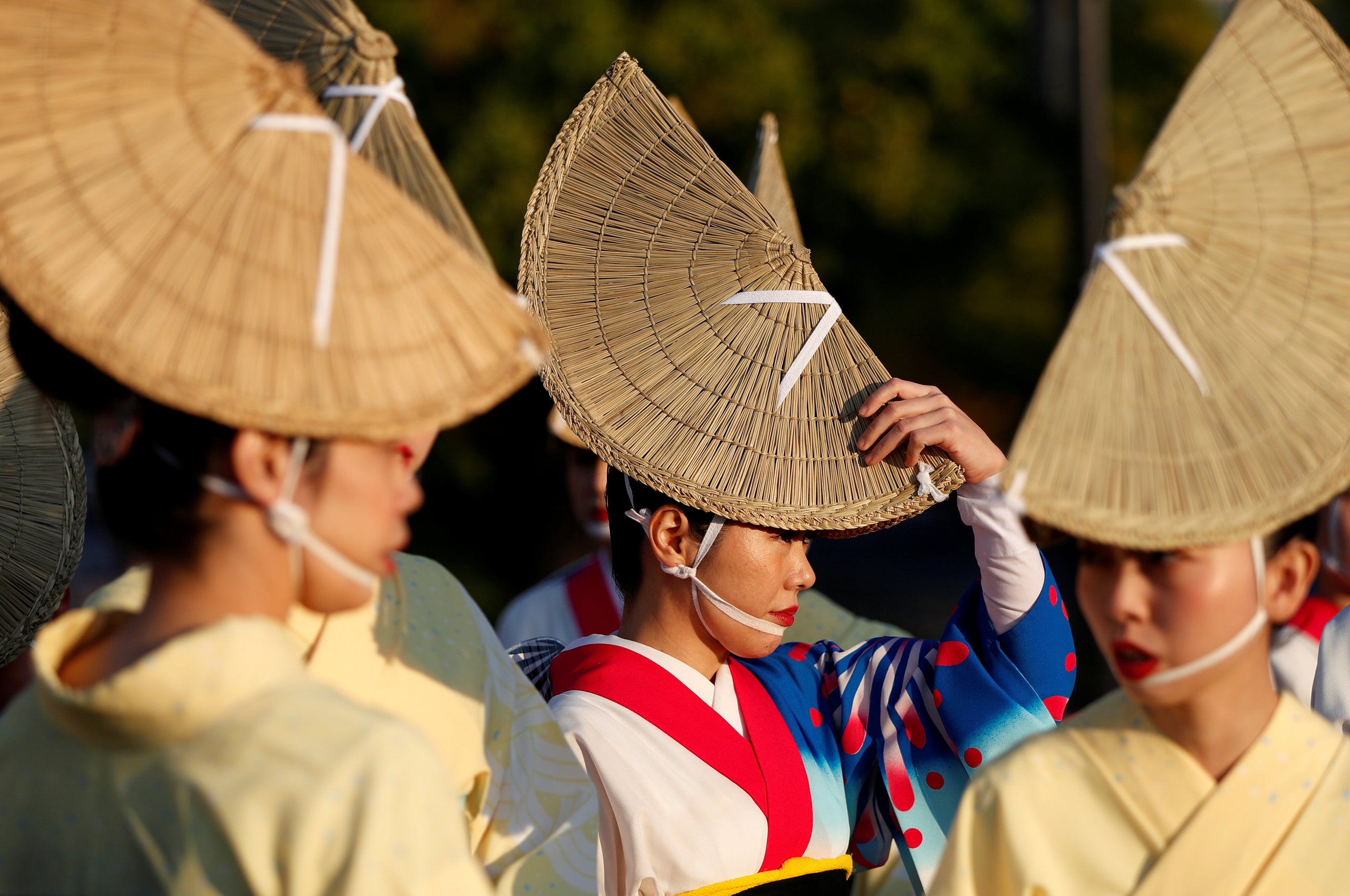 Before japan. Культура повседневности Японии. Необычная Япония. Япония интересные фото. Забавные фото Японии.