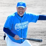 清原和博さん、約4年ぶりのユニホーム姿「事件を起こした自分にこういう機会を与えていただき、心から感謝します」