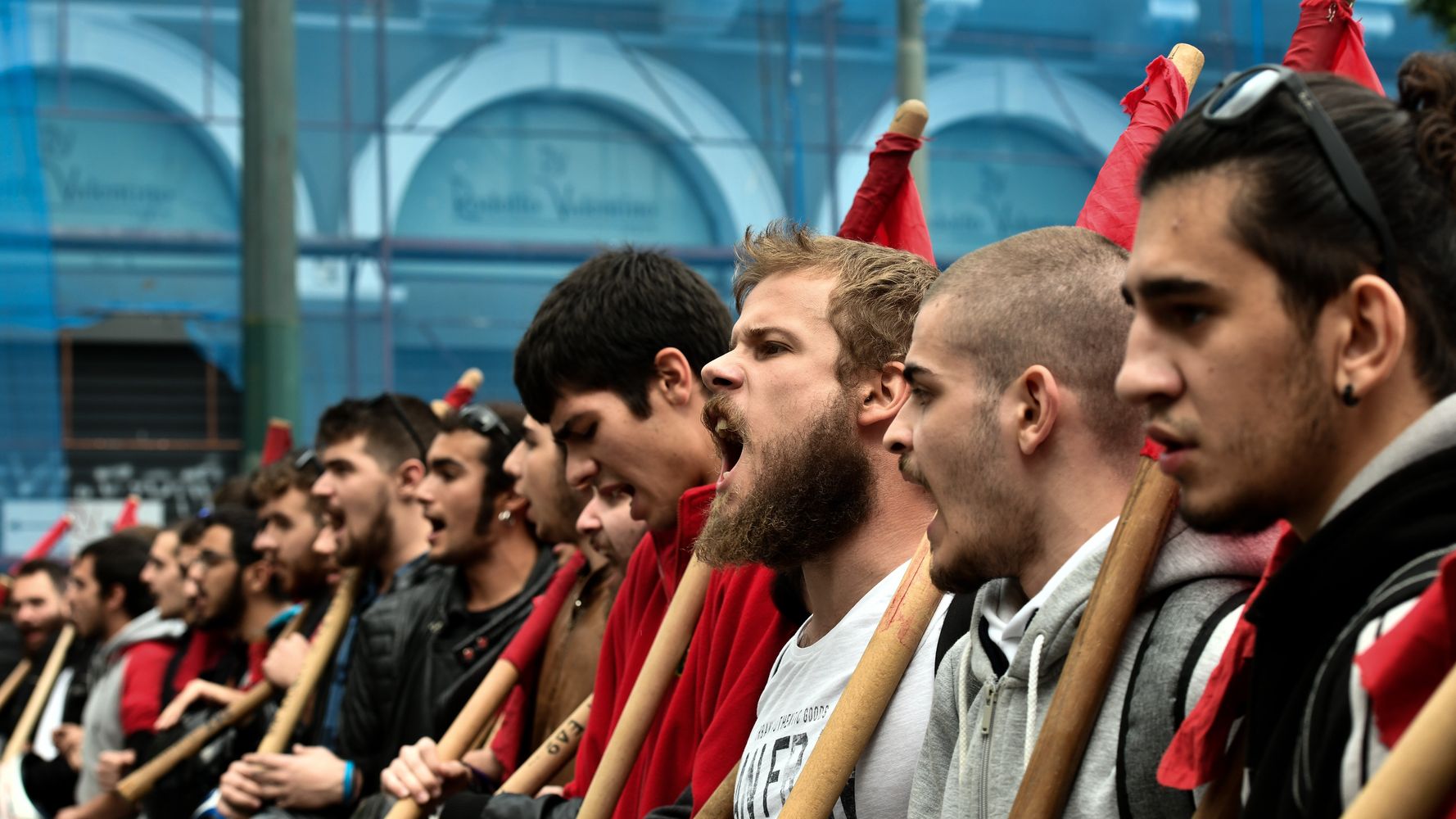 Η 46η επέτειος της εξέγερσης του Πολυτεχνείου σε εικόνες | HuffPost Greece