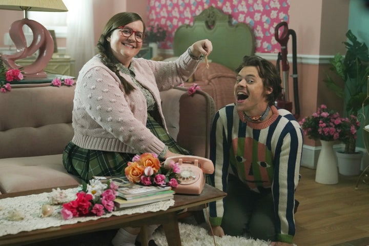  Aidy Bryant and host Harry Styles during the "Joan Song" sketch on "Saturday Night Live."