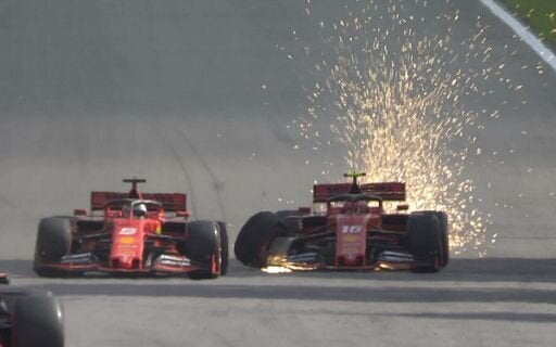 Disastro Ferrari. scontro Leclerc-Vettel in pista, costretti al ritiro