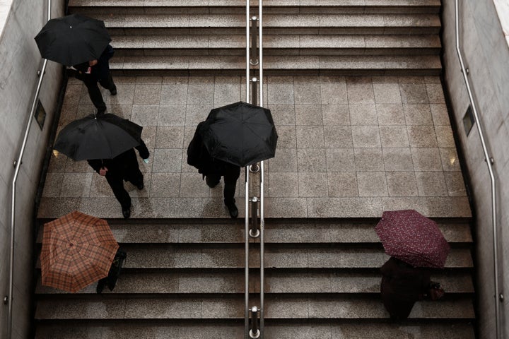 Βροχές και καταιγίδες σε όλη την χώρα την Δευτέρα.