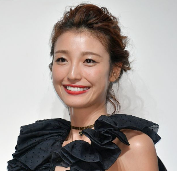 木下優樹菜さんが活動自粛を発表 自らの言動を深く反省 所属事務所も謝罪 ハフポスト News 木下優樹菜さんが活動自粛を発表 自らの言動を深く反省 所属事務所も謝罪 ハフポスト News