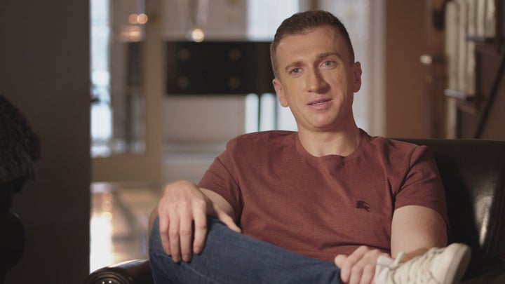 Brock McGillis a joué dans la Ligue de hockey de l'Ontario et en Europe (image tirée du documentaire «Franchir la ligne»).