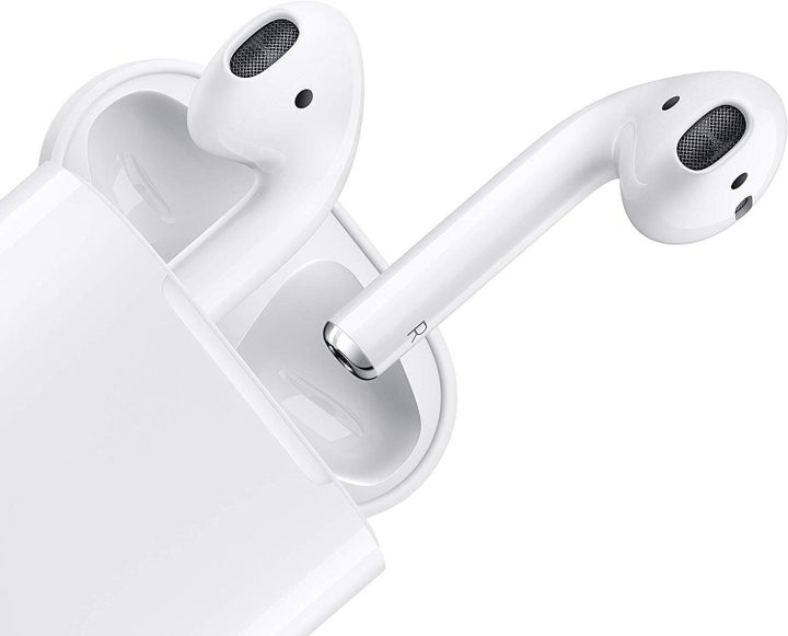 <a href="https://amzn.to/35gkGK3" target="_blank" rel="noopener noreferrer">Apple Airpods With Charging Case, Now £129</a>