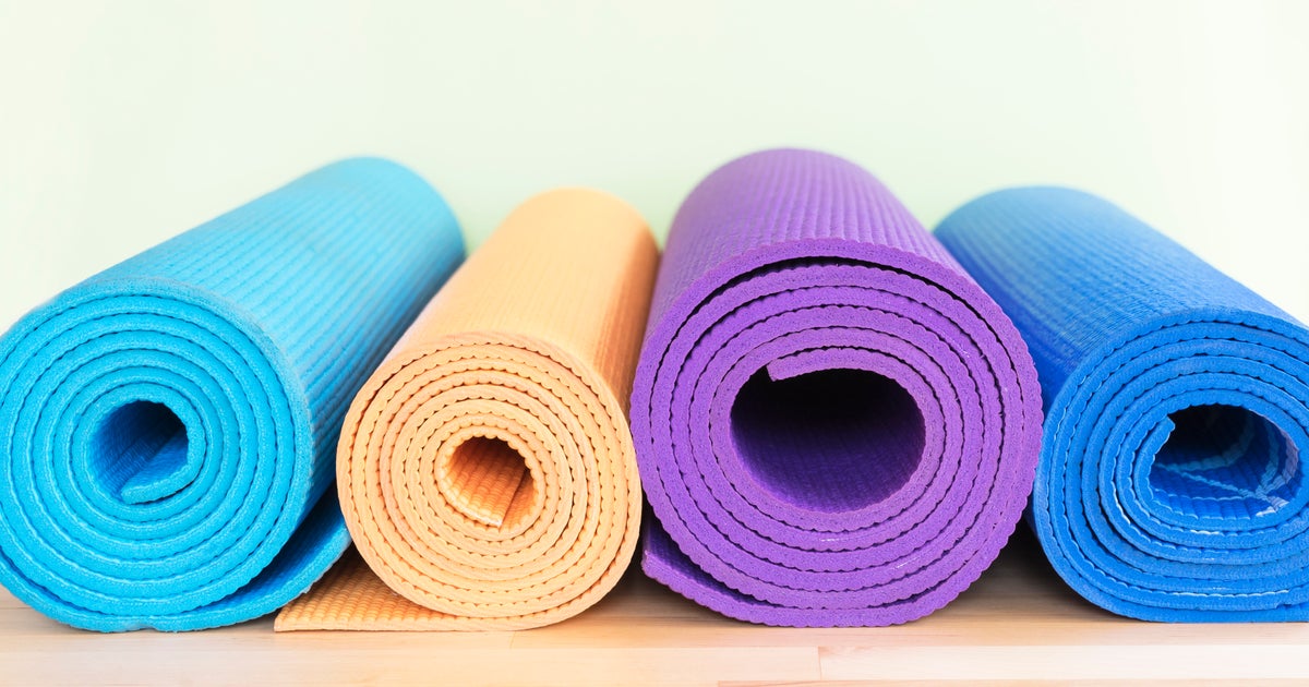 What s The Difference Between A Cheap Yoga Mat And An Expensive One HuffPost Life