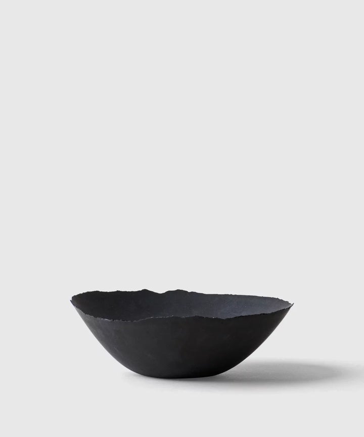 시멘트로 만든 그릇, 145달러