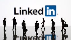 Πώς το LinkedIn μπορεί να βοηθήσει τα στελέχη επιχειρήσεων να πάρουν πιο σωστές