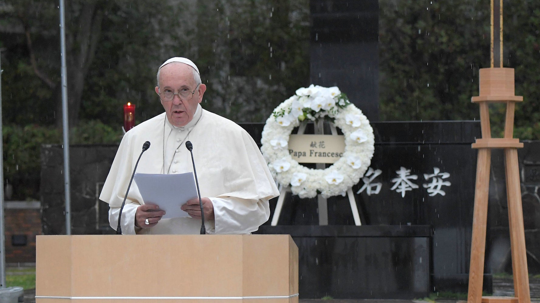 ローマ教皇 長崎で核兵器廃絶を訴える 軍拡を 神に背くテロ行為 と非難 スピーチ全文 ハフポスト