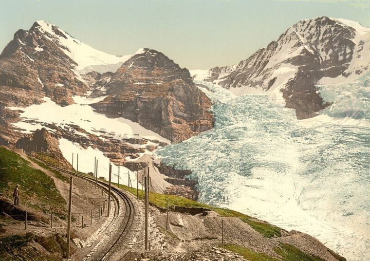 Οι παγετώνες Eiger, Guggi και Giesen μεταξύ του 1890 του 1900.