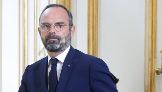 À force de tergiverser sur les retraites, le gouvernement se met tout le monde à