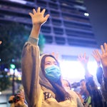 民主派圧勝の香港区議会選挙、勝者と敗者の声明に明暗くっきり。中国共産党系メディアは「不公平な状況」と牽制