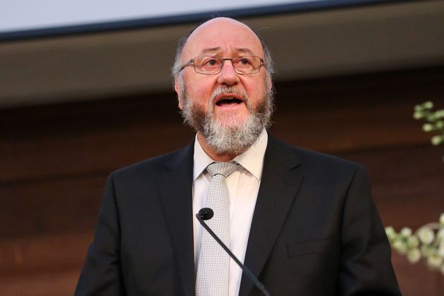LONDON, UNITED KINGDOM - 2018/11/15: Ephraim Mirvis, Chief Rabbi of the United Hebrew Congregations of the Commonwealth seen speaking during the Commemoration.Thousands of people including key politicians, celebrities, faith leaders, high profile supporters of refugee childrens rights gather in an event organized by <a href='/hashtag/UK'>UK</a> charity Safe Passage in Euston, <a href='/hashtag/London'>London</a> to commemorate the 80th anniversary of the Kindertransport. Survivors of the Kindertransport have issued a statement urging the government to provide more routes to sanctuary for child refugees. (Photo by Dinendra Haria/SOPA Images/LightRocket via Getty Images)