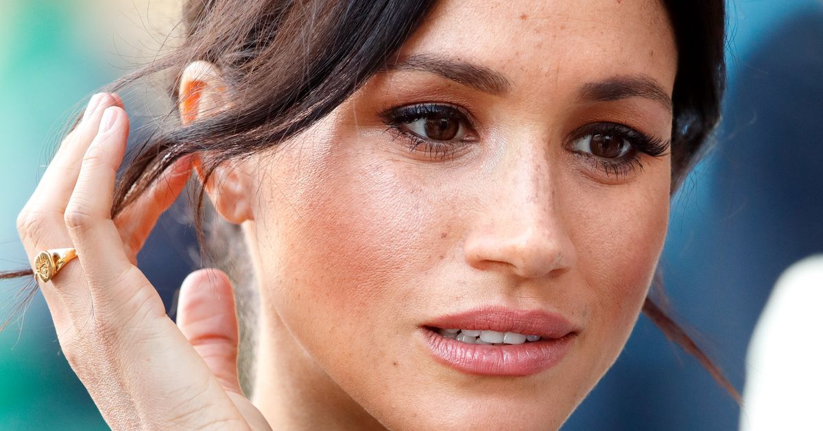 Меган маркл. Украшения Meghan Markle. Браслеты Меган Маркл. Серьги Меган Маркл. Серьги богатых актрис.