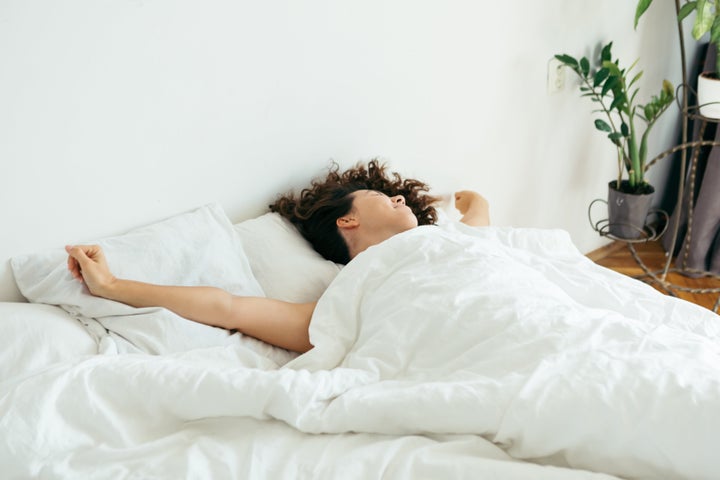 From linen sheets at <a href="https://www.huffpost.com/entry/brooklinen-sheets-sale-birthday-sale_l_5cc9bf84e4b0e4d7572c8957" target="_blank" role="link" class=" js-entry-link cet-internal-link" data-vars-item-name="Brooklinen" data-vars-item-type="text" data-vars-unit-name="5db8880ce4b0bb1ea3708b43" data-vars-unit-type="buzz_body" data-vars-target-content-id="https://www.huffpost.com/entry/brooklinen-sheets-sale-birthday-sale_l_5cc9bf84e4b0e4d7572c8957" data-vars-target-content-type="buzz" data-vars-type="web_internal_link" data-vars-subunit-name="article_body" data-vars-subunit-type="component" data-vars-position-in-subunit="192">Brooklinen</a> to <a href="https://www.huffpost.com/entry/buffy-comforter-review-the-cooling-comforter-made-for-hot-sleepers_l_5d0ba62de4b09f5a54b7b66e" target="_blank" role="link" class=" js-entry-link cet-internal-link" data-vars-item-name="Buffy cooling comforters" data-vars-item-type="text" data-vars-unit-name="5db8880ce4b0bb1ea3708b43" data-vars-unit-type="buzz_body" data-vars-target-content-id="https://www.huffpost.com/entry/buffy-comforter-review-the-cooling-comforter-made-for-hot-sleepers_l_5d0ba62de4b09f5a54b7b66e" data-vars-target-content-type="buzz" data-vars-type="web_internal_link" data-vars-subunit-name="article_body" data-vars-subunit-type="component" data-vars-position-in-subunit="193">Buffy cooling comforters</a>, lots of our favorite bedding brands have deals that you might want to set an alarm for. You might just find the duvet of your dreams, fluffy pillows or comfy comforters that you’ve been waiting to get. You definitely won’t wake up in a sweat with these savings.