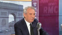 Bayrou ne démissionnera pas de la mairie de Pau s’il est mis en