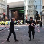 London Bridge bouclé par la police, des personnes blessées à l'arme