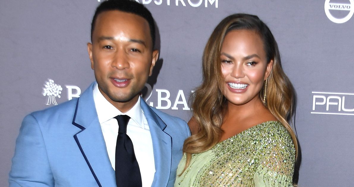 Chrissy Teigen Takes John Legend Trolling To New Heights With ‘sexiest Man Alive Pjs Huffpost 