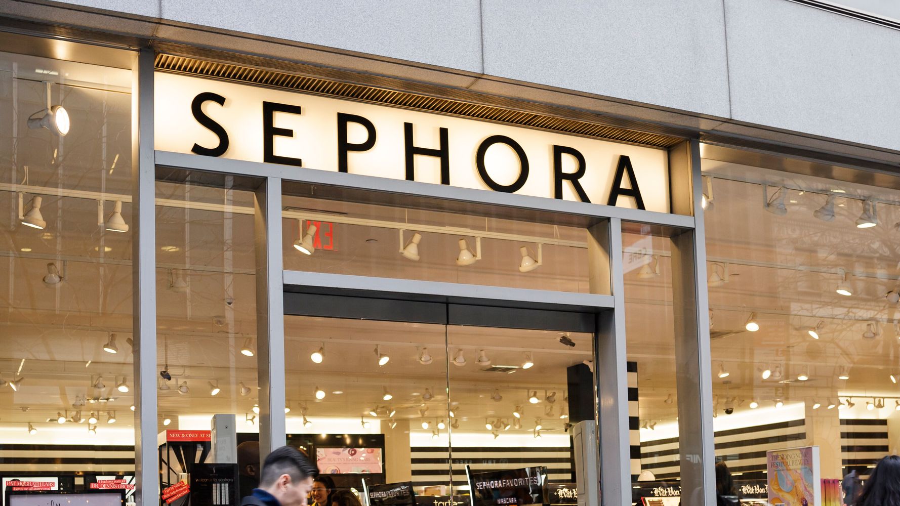 Sephora is Having A Cyber Monday Sale And Here's What You Can Buy