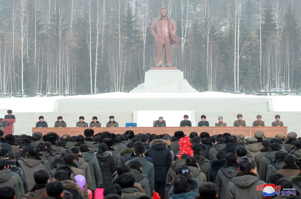 Ο Κιμ Γιονγκ ουν εγκαινίασε την πόλη - σοσιαλιστική ουτοπία που έφτιαξε από την αρχή στην Βόρεια