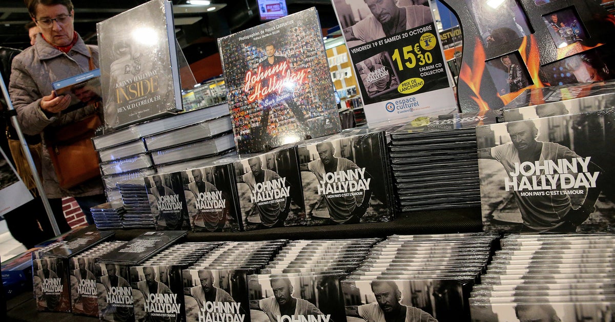 Johnny Hallyday Mort Il Y A Deux Ans Mais Toujours En Tete Des Ventes Le Huffpost