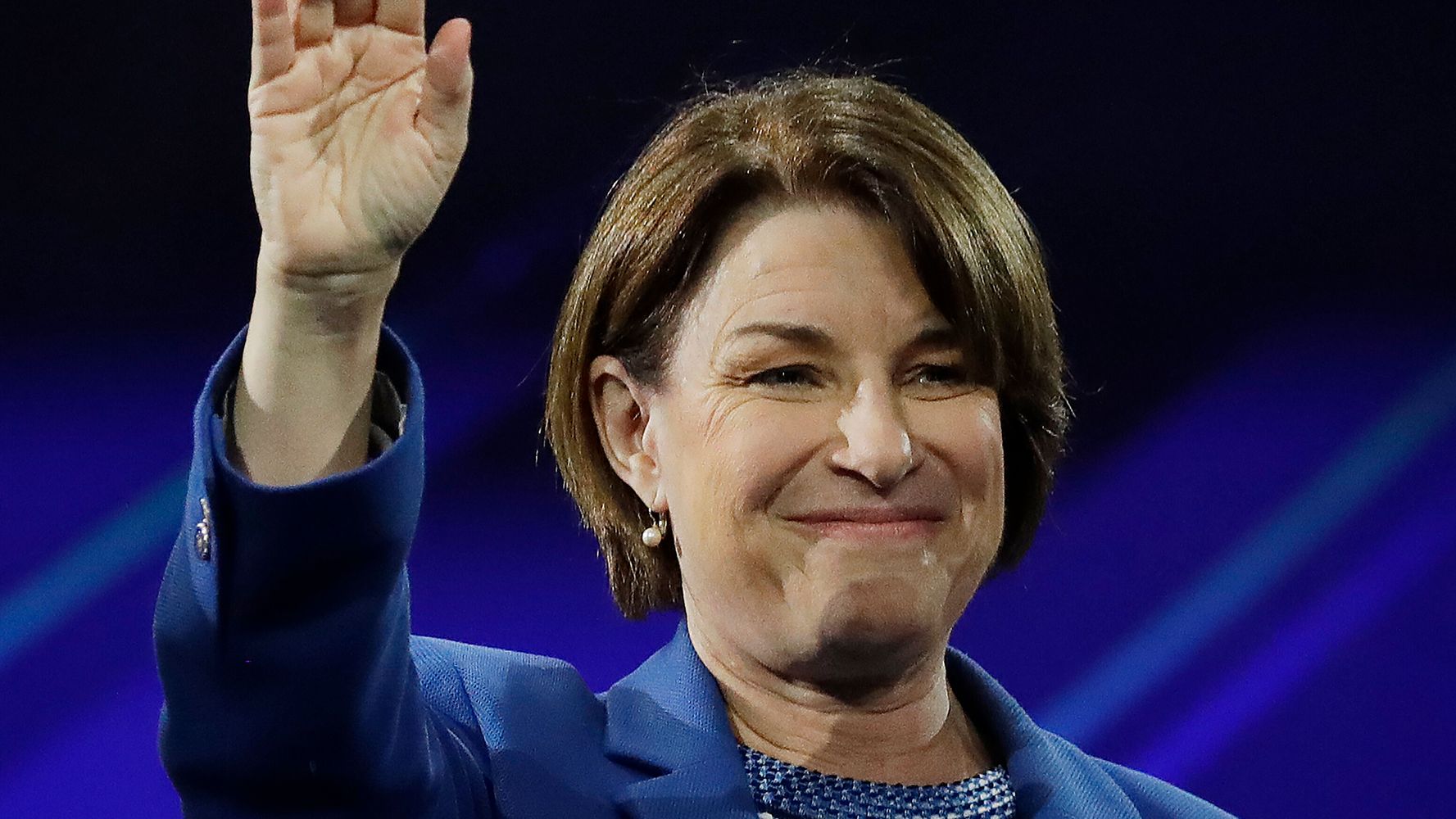 Amy Klobuchar Drops Out Of Us Presidential Race Huffpost Uk Politics