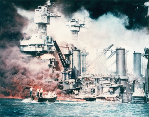 真珠湾攻撃から78年。太平洋戦争が始まったあの日、現地で何が起きてい 真珠湾攻撃から78年。太平洋戦争が始まったあの日、現地で何が起きてい