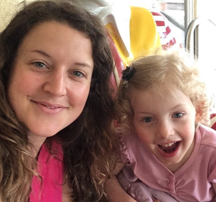 Cette Maman Raconte Les Defis Que Represente La Paralysie Cerebrale Pour Une Famille Huffpost Quebec Temoignages Cette Maman Raconte Les Defis Que Represente La Paralysie Cerebrale Pour Une Famille Huffpost Quebec Temoignages