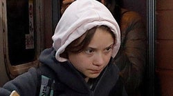 Cachondeo por un detalle en esta foto de Greta Thunberg a su llegada a Madrid: mira bien sus