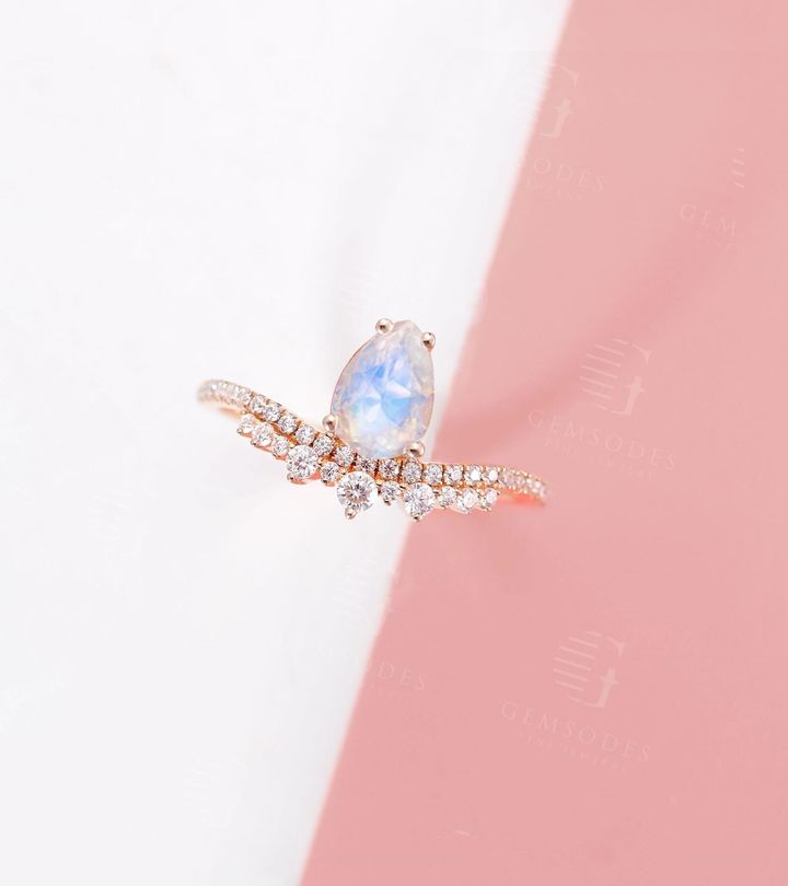 Vintage Pear-shaped Moonstone Engagement Ring, Etsy
