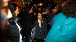 Thunberg deja la Marcha por el Clima en un coche eléctrico por recomendaciones de