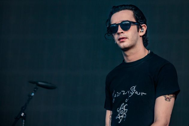 The 1975s Matty Healy Addresses Headlines Claiming Hes Come Out As Aesthete