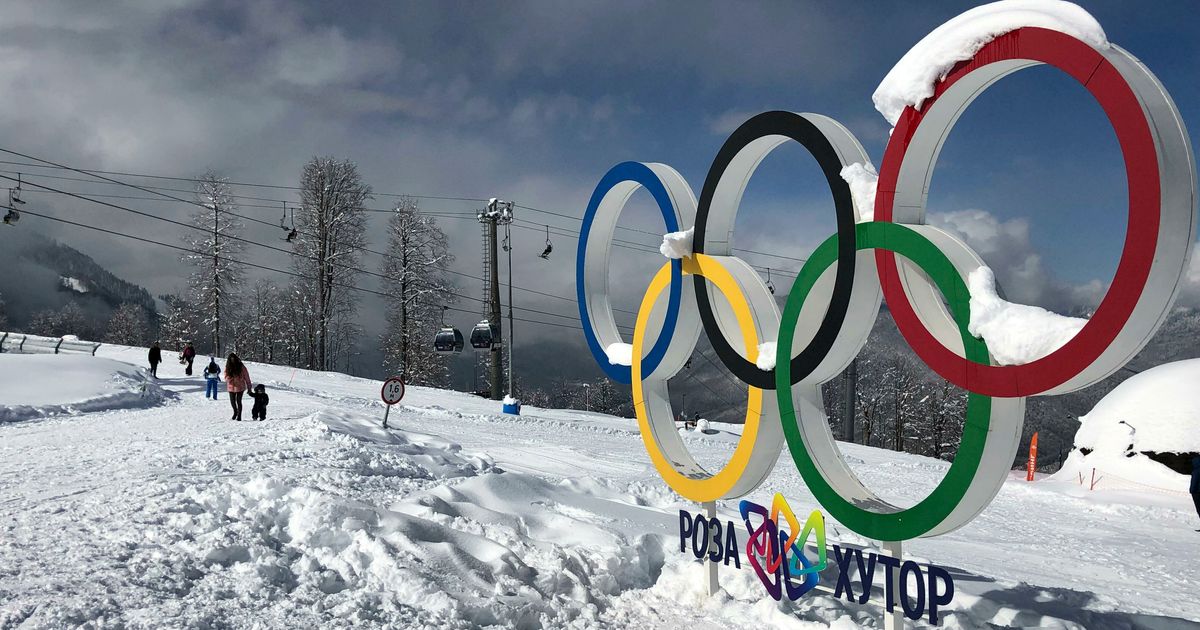 Кольца олимпиады сочи 2014. Олимпийские склоны в Сочи красная Поляна.