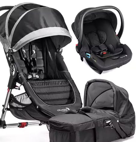 pushchair and carrycot in one
