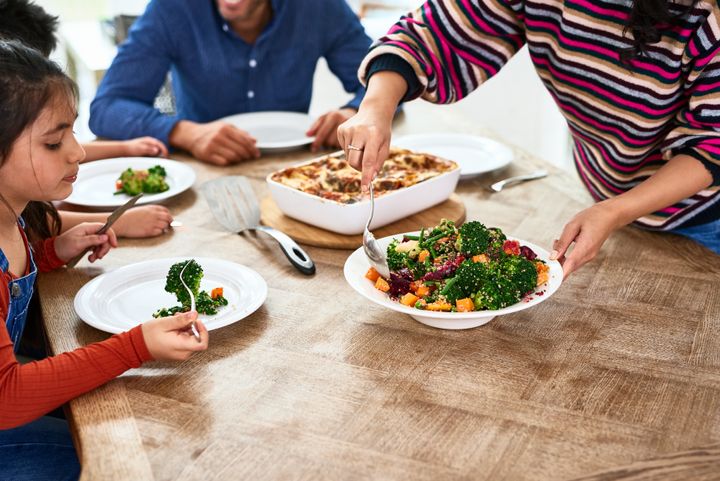 How to eat healthier in 2020 with the help of meal kits and prepared meal delivery services.