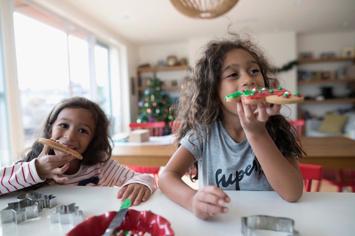 40 Funny Tweets About The Temptation Of Christmas Cookies Huffpost Life