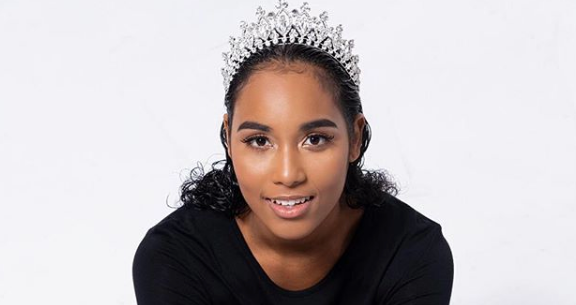 Qui Est Clemence Botino Miss France 2020 Le Huffington Post