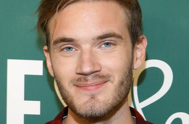 Scarica Gratis Images Pewdiepie Fait Une Pause Avec Sa Chaine Youtube Le Huffington Post dernière par