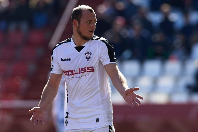 Roman Zozulya, jugando con el Albacete