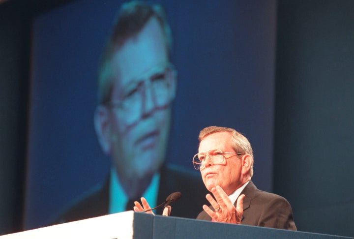 Former Imperial Oil CEO Robert Peterson at an annual general meeting in Toronto in 2000.