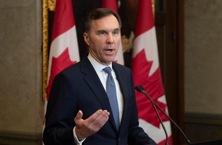 Bill Morneau faisait sa première mise à jour économique depuis les élections d'octobre.