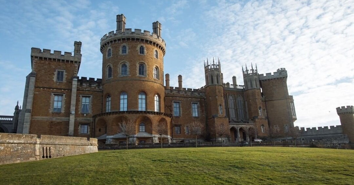 Le château de Belvoir vu dans "The Crown" disponible sur Airbnb pour le