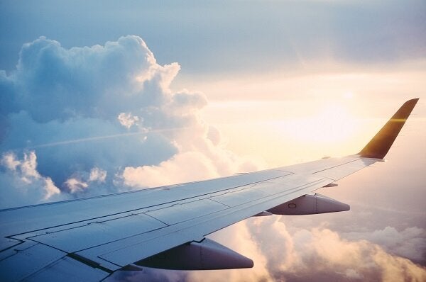 今や飛行機利用は 恥 空の旅をよりサステナブルにするためにできること ハフポスト