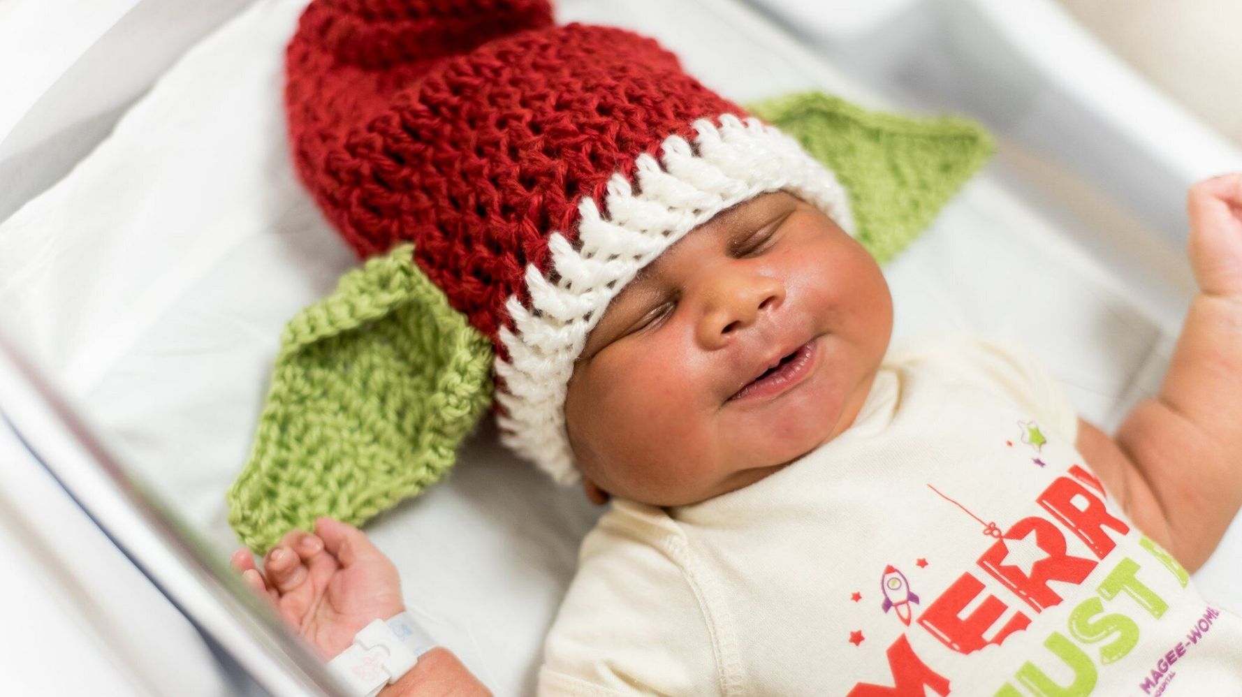 Baby Yoda/the Child the Mandalorian Costume Crochet 