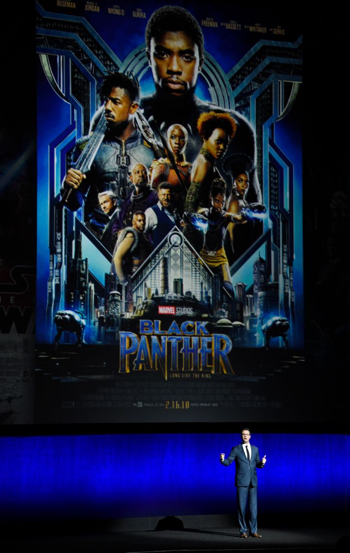 映画「ブラックパンサー」の成功について話すウォルト・ディズニー・スタジオの映画配給部門幹部