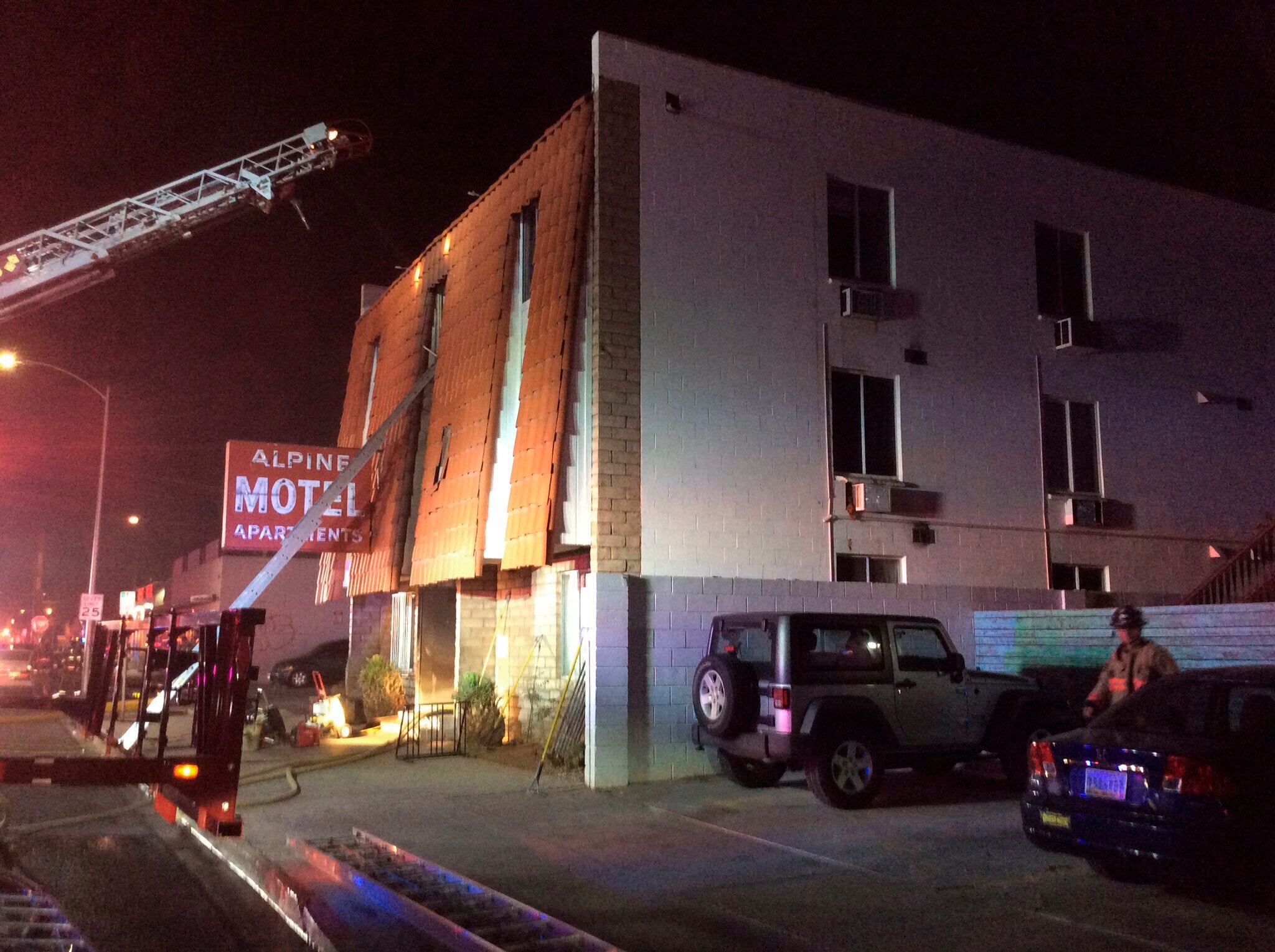 Fire In Las Vegas Apartment Complex Kills 6, Injures 13