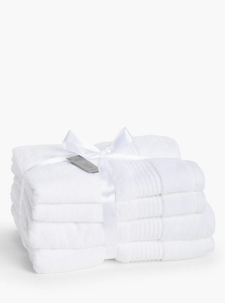 Colour Defence 4 Piece Towel Bale, White