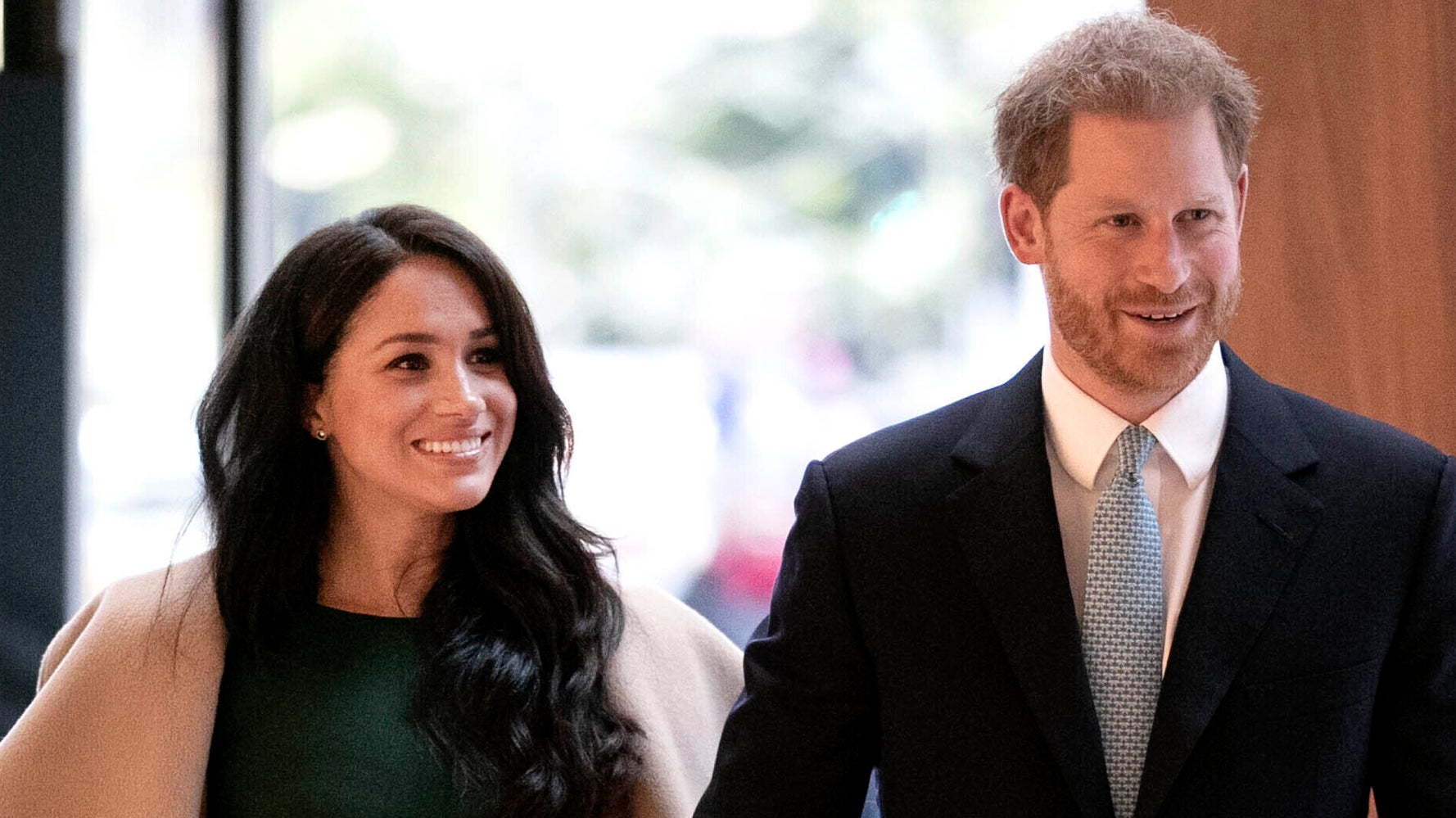 Prince Harry And Meghan Markle Share Baby Archie S First Christmas Card Huffpost Prince Harry And Meghan Markle Share Baby Archie S First Christmas Card Huffpost